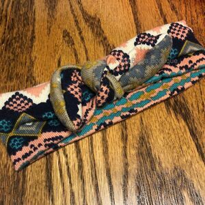 Brown & Peach Knot Headband - Summer Sweater Material  SWKH14  NWT Boutique